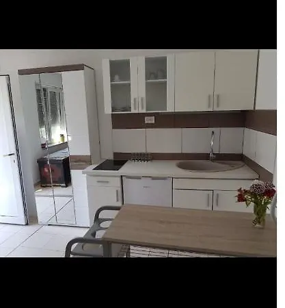 Sit Apartment